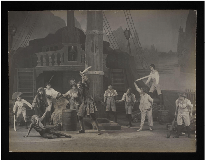 Peter Pan with Pauline Chase. V&A Collection